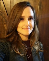 Jennifer Brussow Headshot