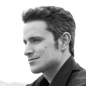 Oliver Willekens Headshot