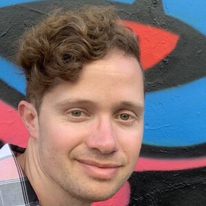 Laurie Voss Headshot