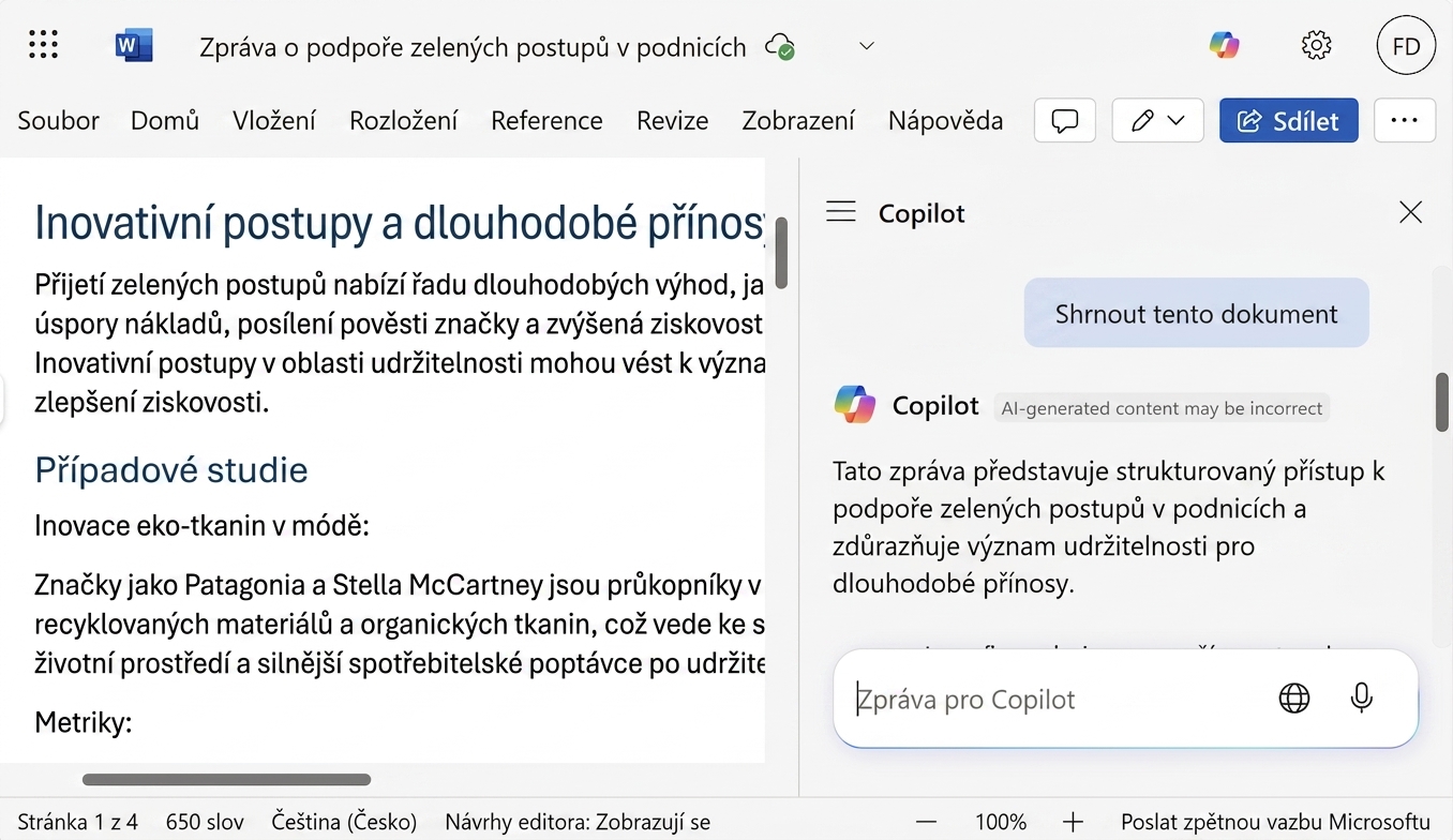 Snímek otevřeného dokumentu Word s otevřeným chatem Copilota, který poskytuje shrnutí dokumentu.