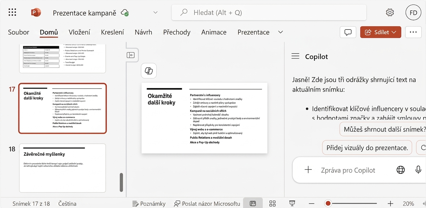 Snímek obrazovky snímku PowerPoint s otevřeným chatem Copilot zobrazujícím konverzaci s uživatelem.