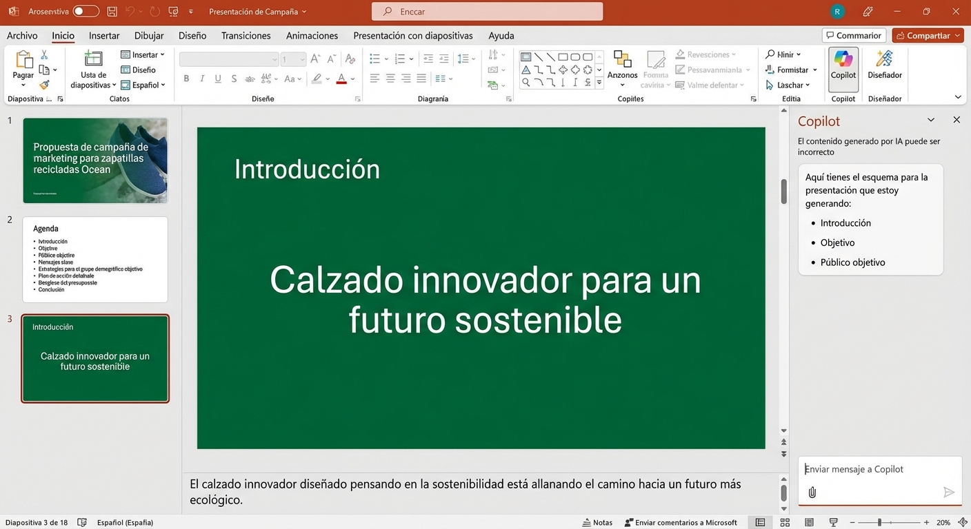 Captura de pantalla de la presentación de PowerPoint, con Designer resaltado.