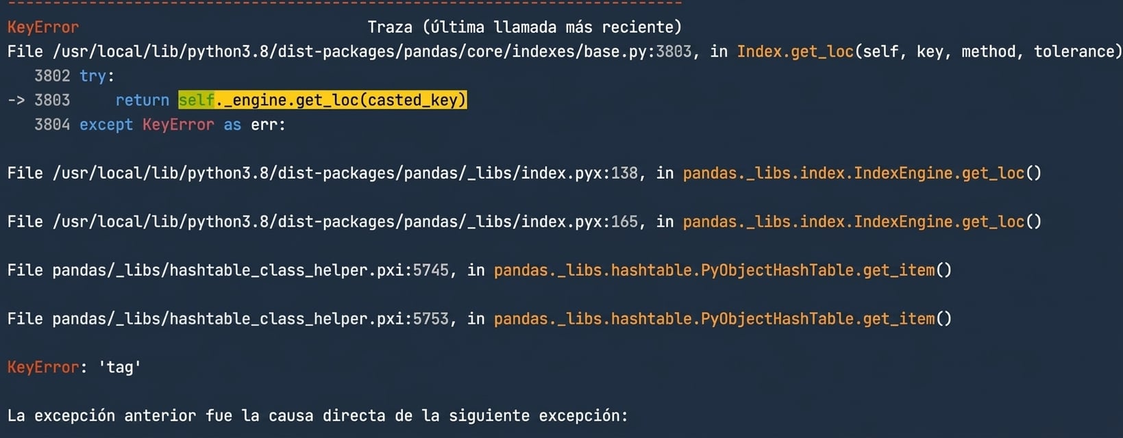 Traceback que muestra el archivo que produjo un error al ejecutarse y el tipo de error KeyError