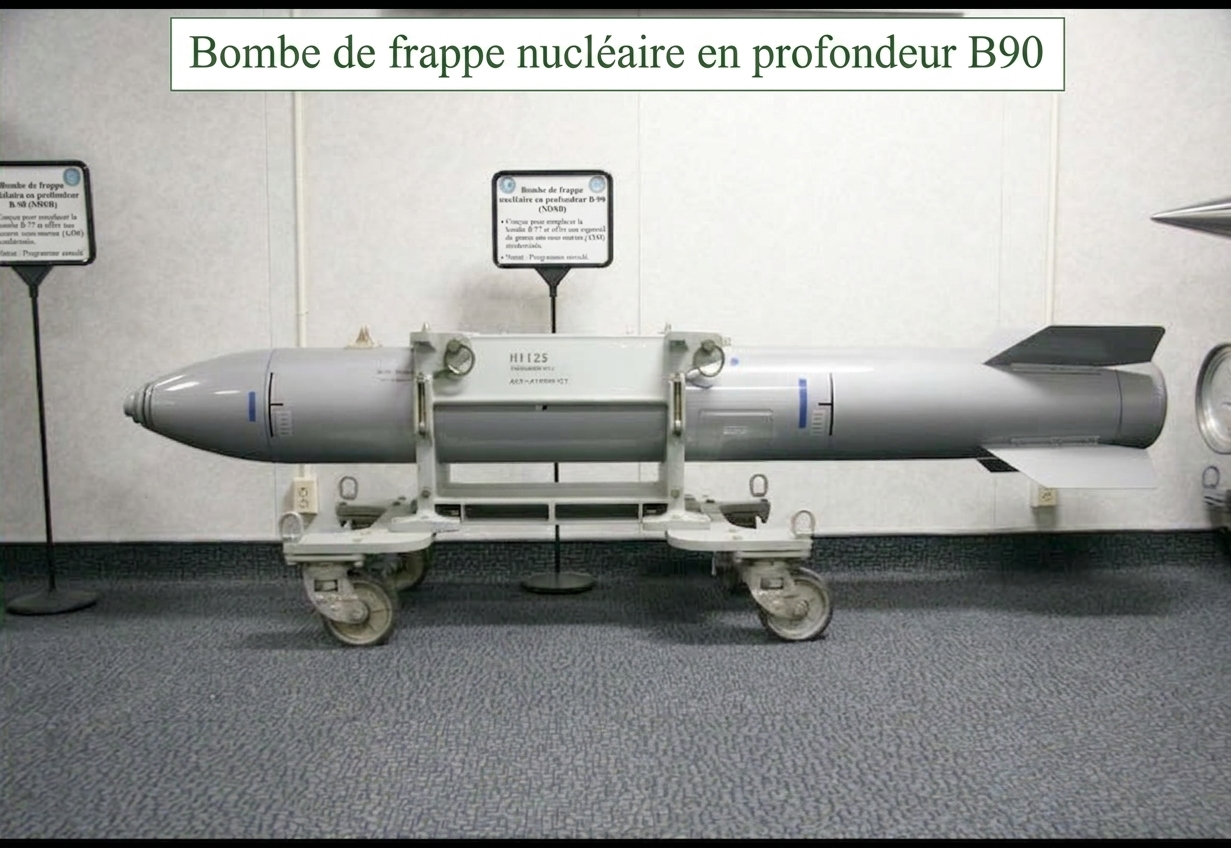Image d'une bombe nucléaire non explosée dans un musée