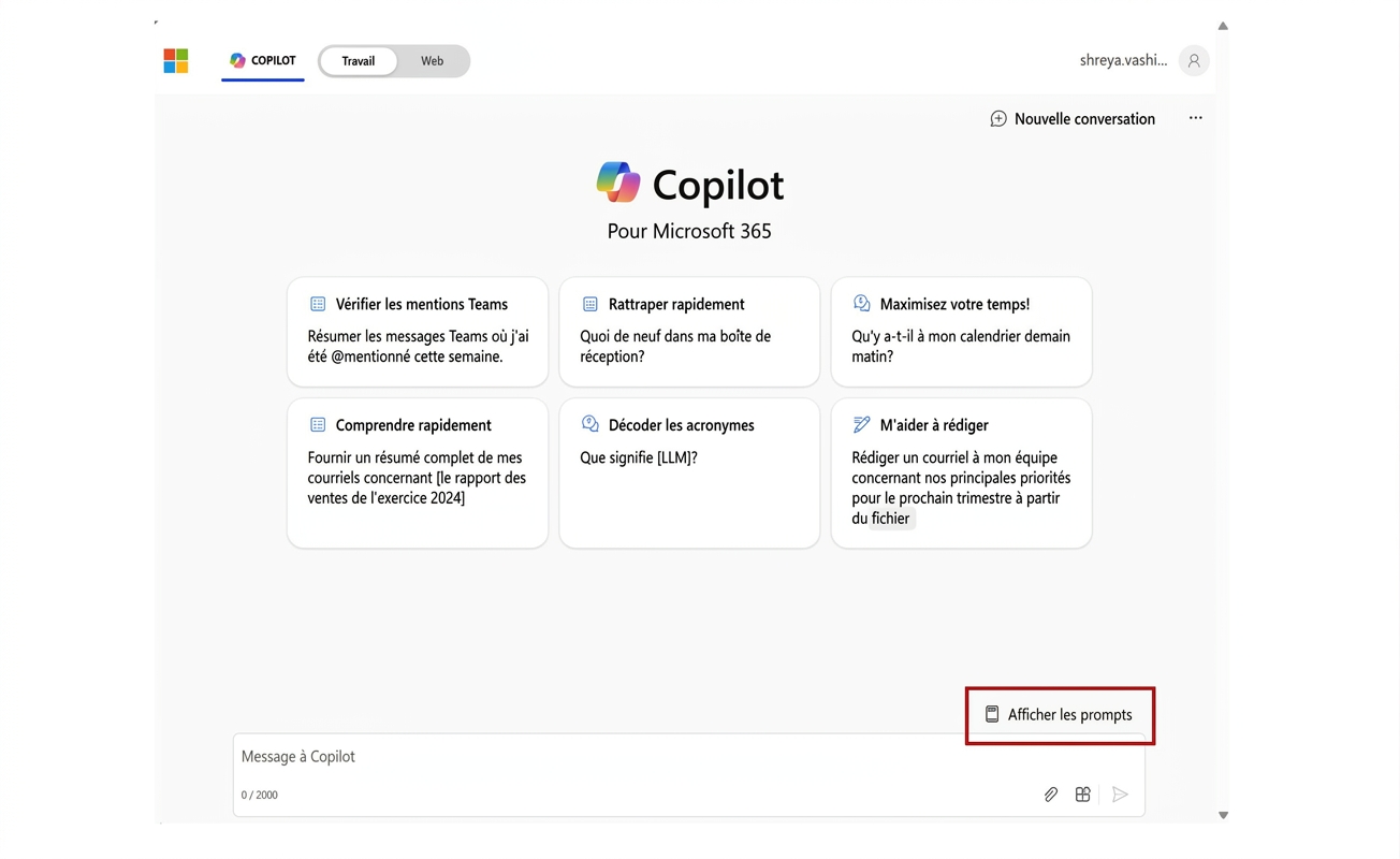 Page d'accueil de Copilot pour Microsoft 365 avec une option pour voir les invites.
