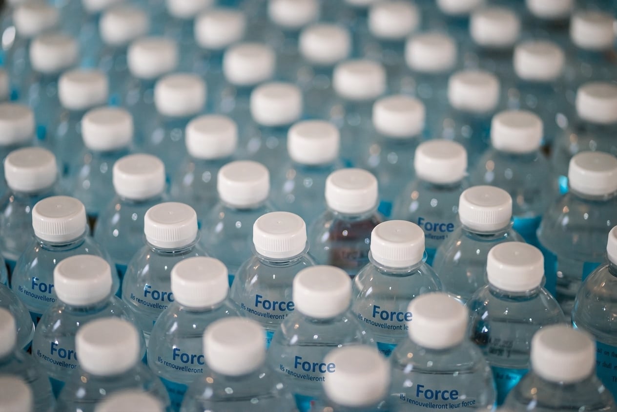 water_bottles.png