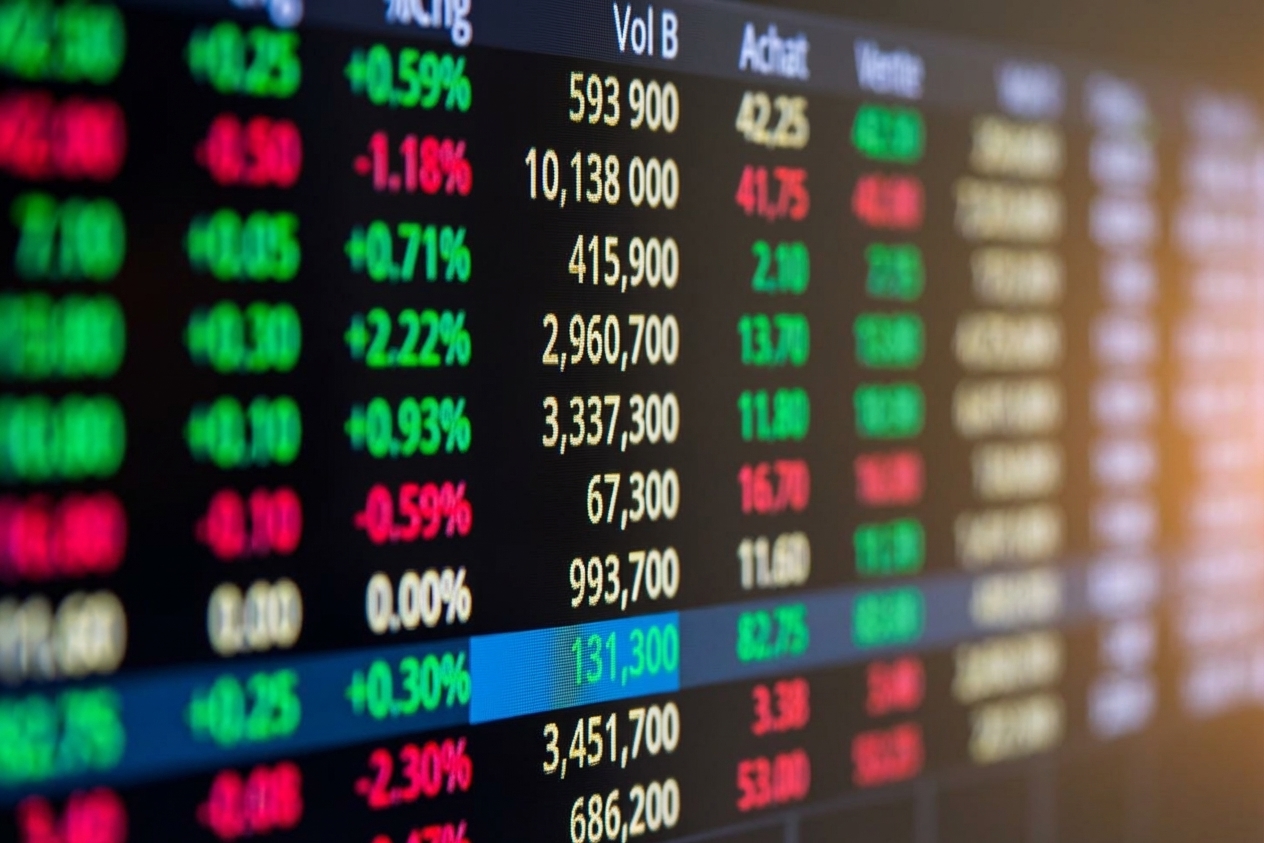Cours de bourse affichés à l’écran