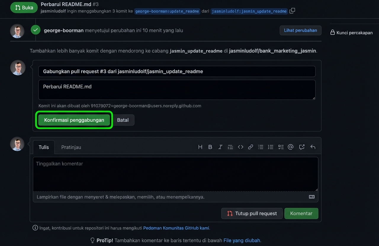 Tampilan pemilik pada PR yang disetujui dengan tombol confirm merge disorot