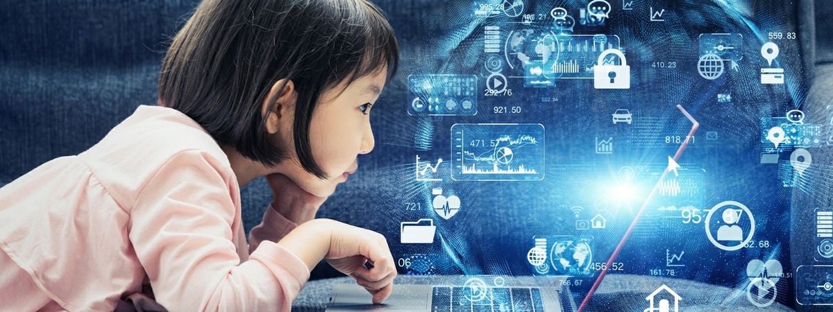 AIと学ぶ子ども。