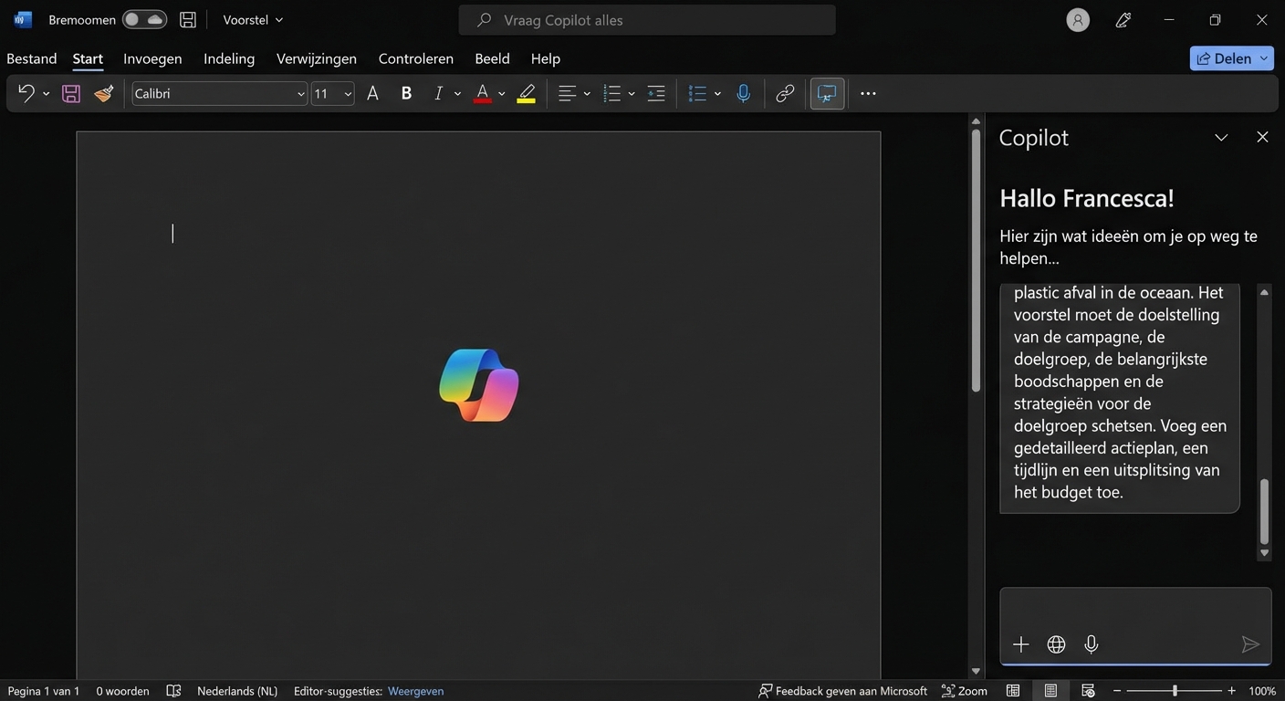 Een screenshot van een open Copilot-chat met de vraag om "een projectvoorstel voor een nieuwe marketingcampagne te creëren", en het document voor het voorstel dat door Copilot is opgesteld.
