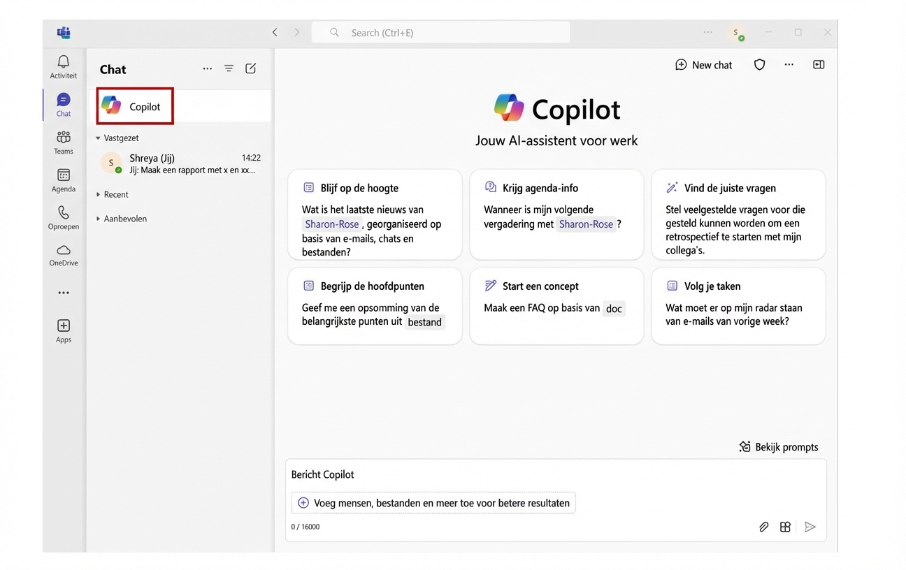 Een screenshot van Microsoft Teams met de Copilot-chat open en het Copilot-pictogram linksboven omcirkeld in rood.