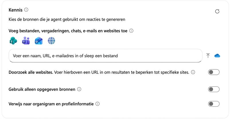 Het paneel Kennis met één bron toegevoegd in Agent Builder