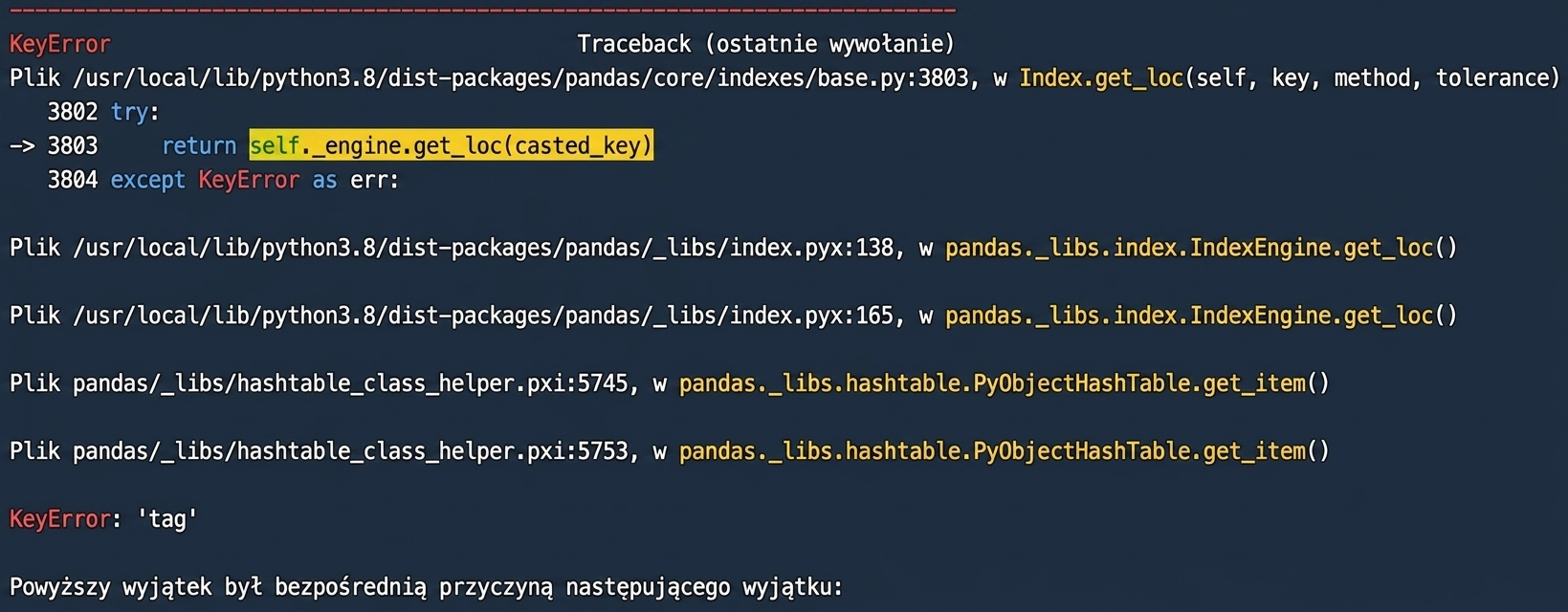 Traceback pokazujący plik, który spowodował błąd, wraz z typem błędu KeyError
