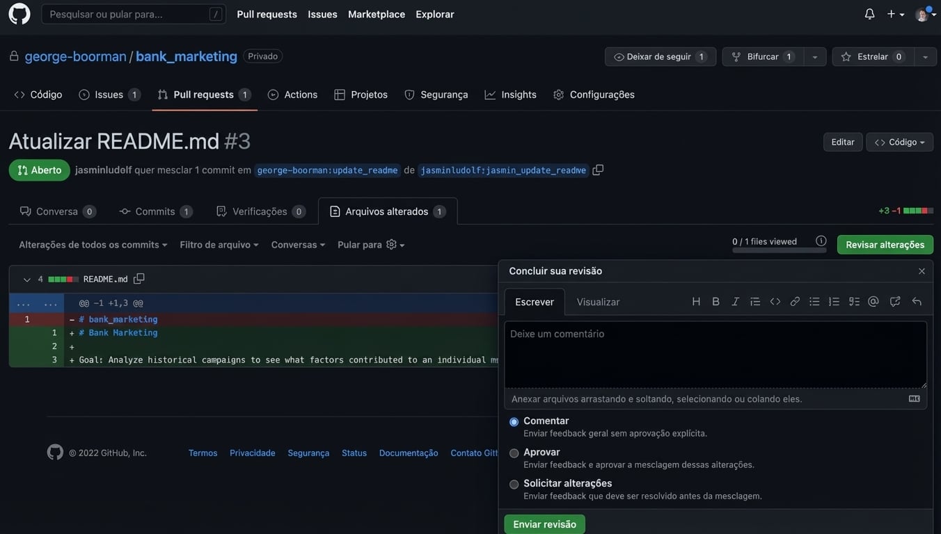 Visão do dono na aba Files changed de um PR com o menu Review changes visível
