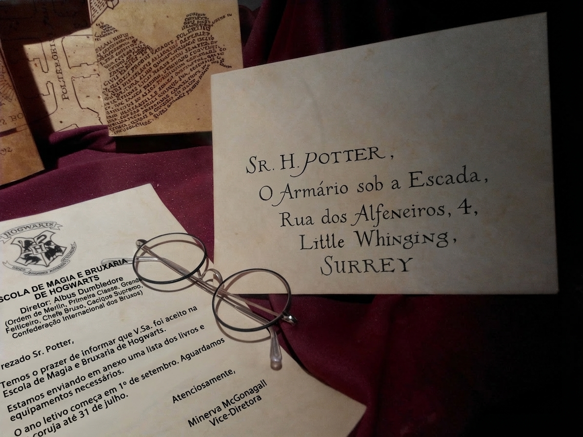 envelope com o endereço de Harry Potter