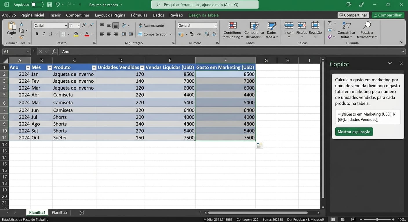 Um documento Excel aberto mostrando dados de produtos de vestuário e um chat do Copilot aberto ao lado com o resultado da fórmula