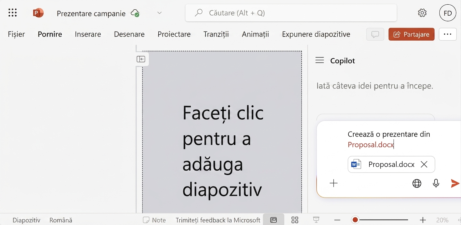 Captură de ecran a unui document PowerPoint necompletat cu chat-ul Copilot deschis lateral.