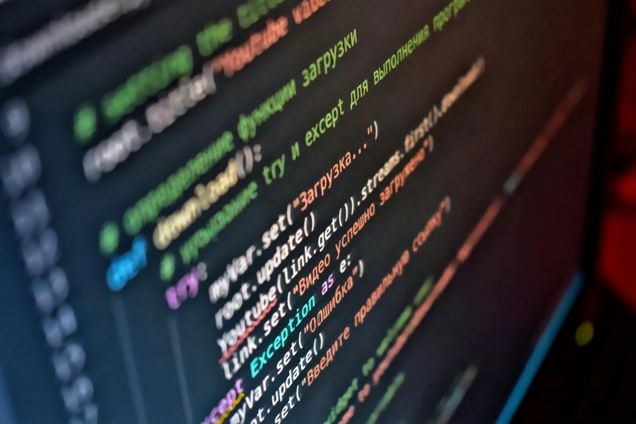 Код Python на экране
