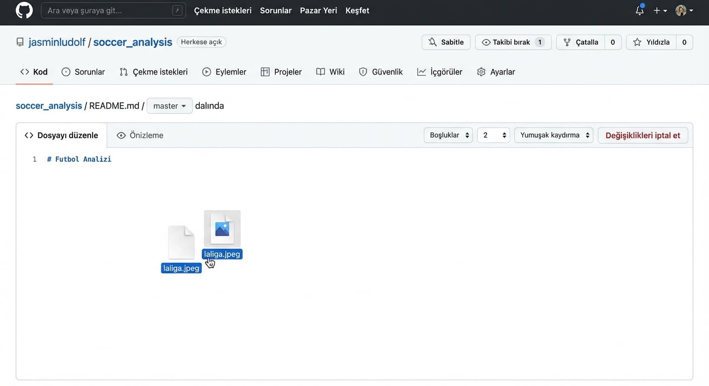 Bir görseli markdown dosyasına sürüklemenin ve GitHub’ın sözdizimini otomatik oluşturmasının animasyonlu görünümü