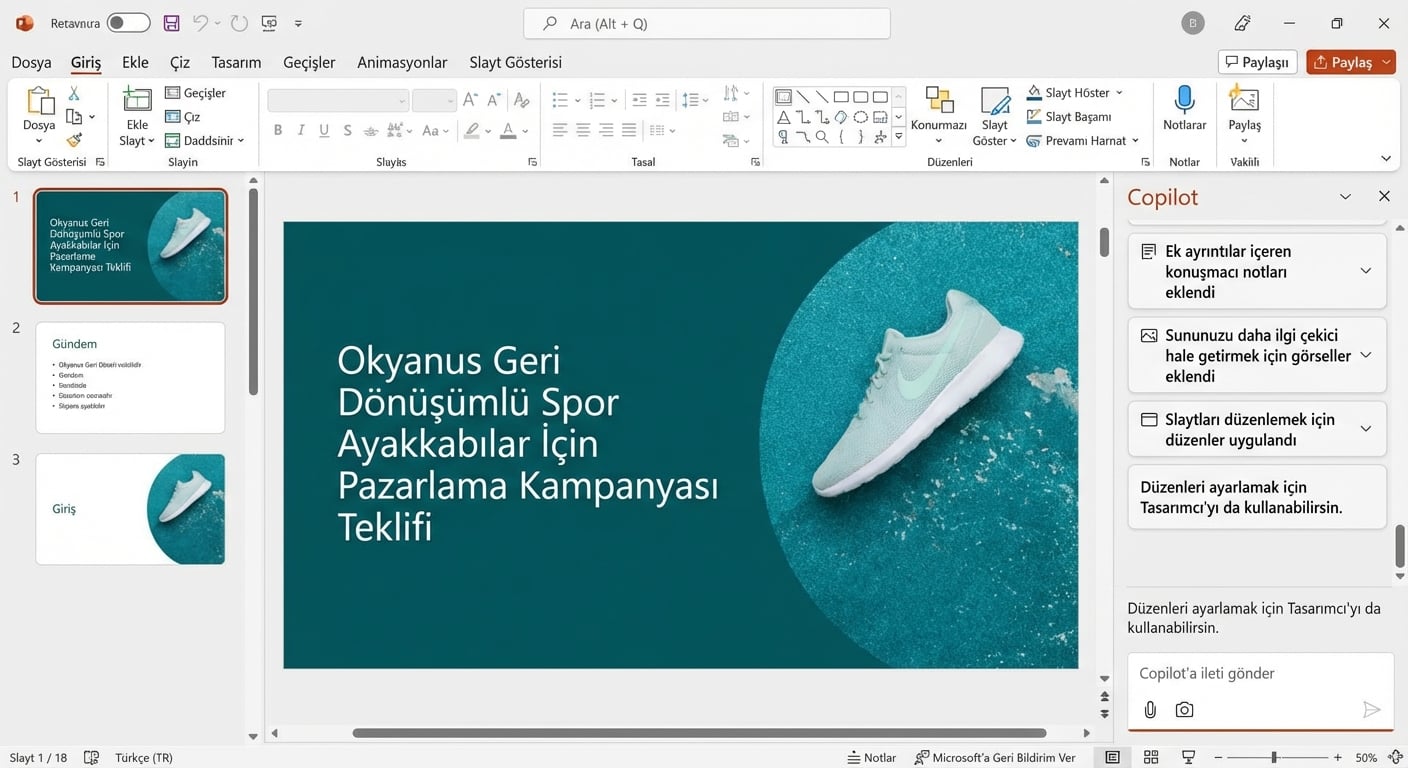 Designer'ın sunum temasını değiştirmek için farklı seçenekler üretmesi