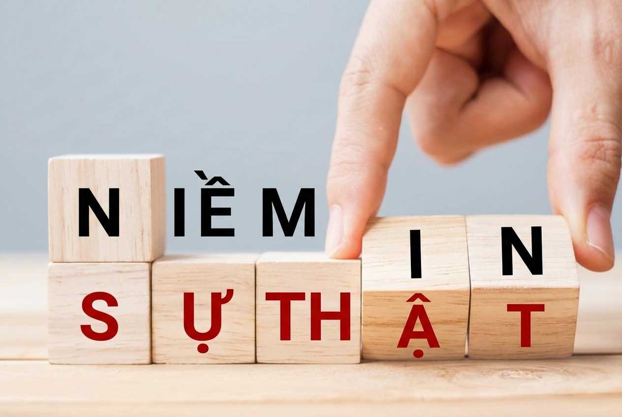 Chữ "Truth" và "Trust" được ghép từ các khối gỗ