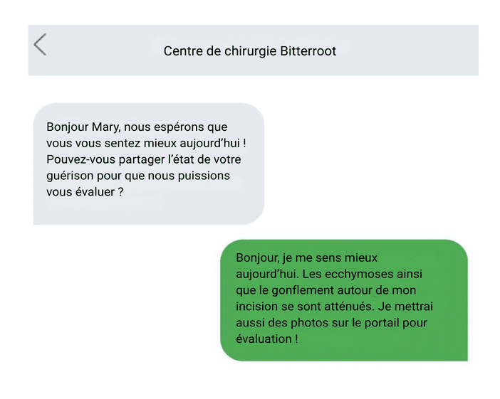 Un graphique illustre une conversation par SMS qui transmet uniquement les informations essentielles de manière claire.