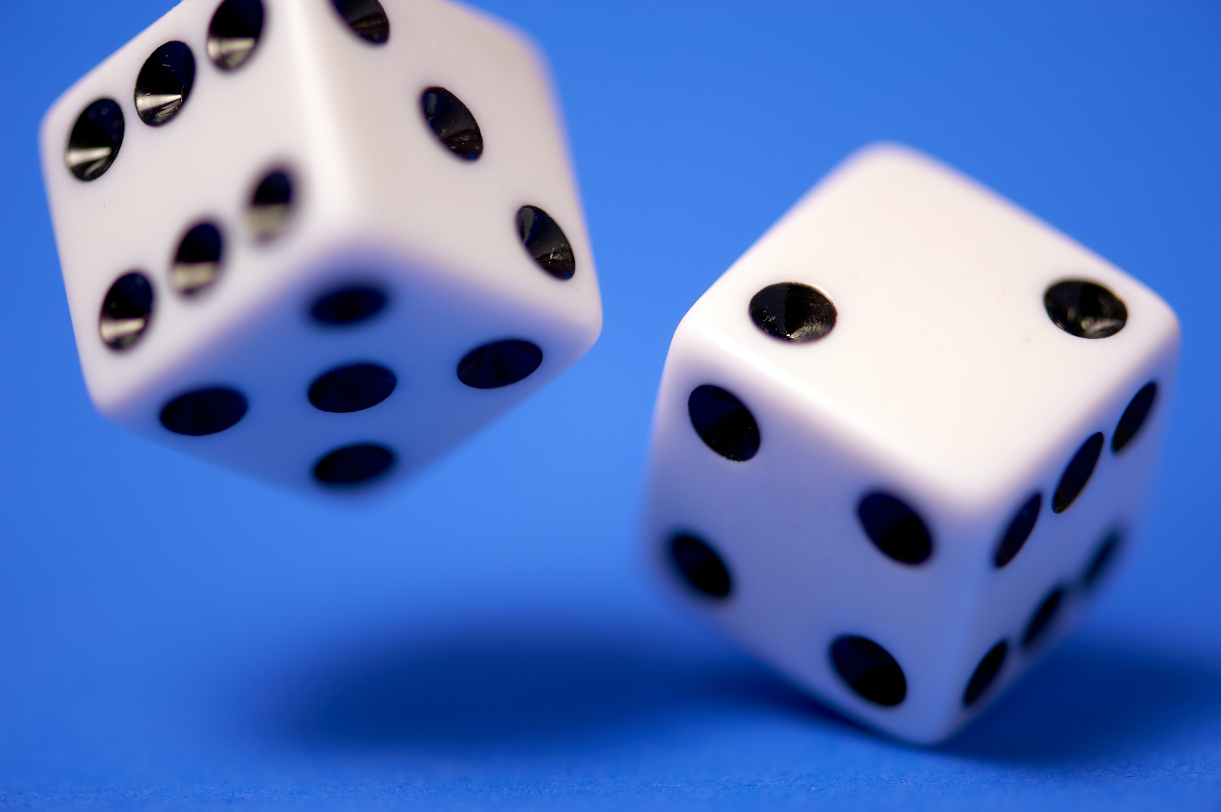 Dice photo by Edge2Edge Media on Unsplash