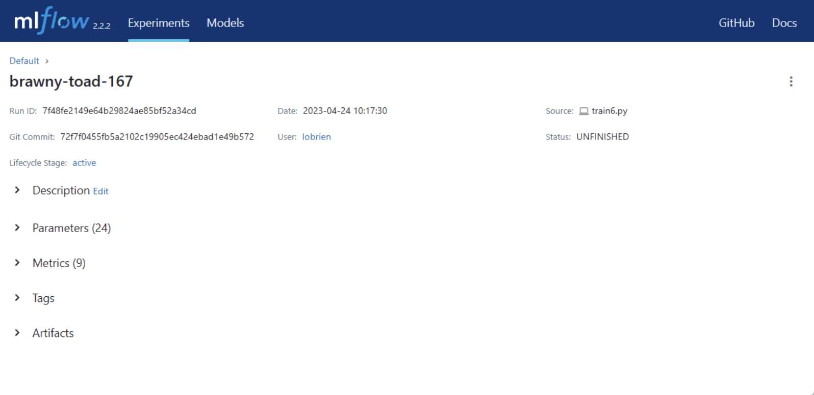MLFlow example experiment page