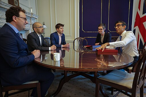 CEOs of various AI companies meeting with UK PM Rishi Sunak