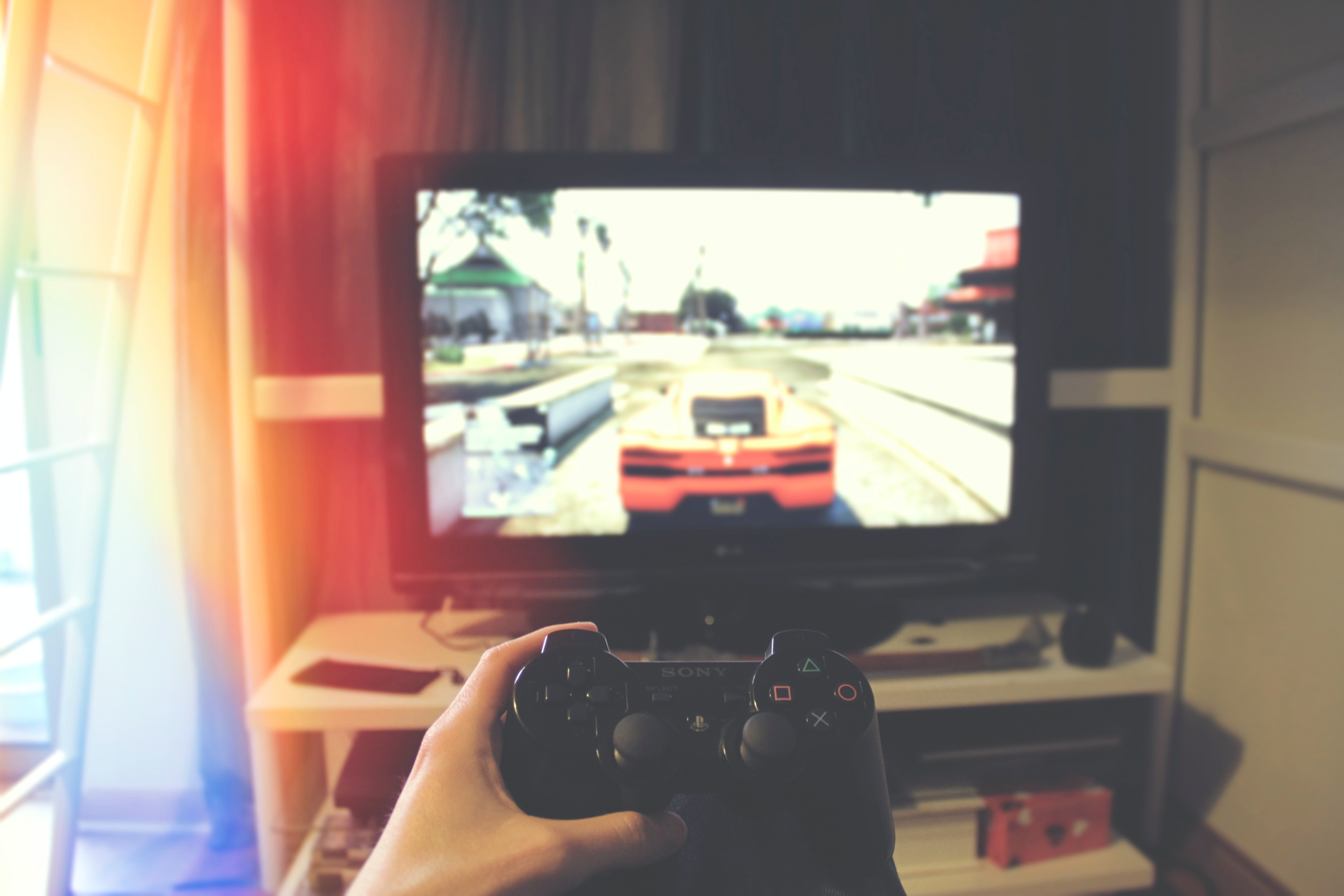 Games console with a racing game