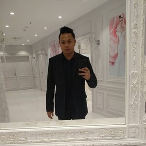 Michael James Oralde avatar