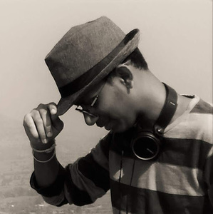 Suyash Vartak avatar