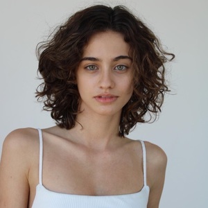 Arianne Carneiro avatar