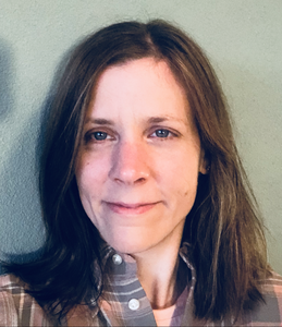 Kathrin Gruber Headshot