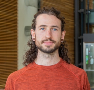Dennis Jakob