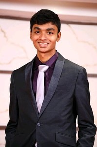 Adharsh Ganesan avatar