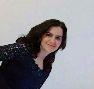 Zahra Aliakbar Tehrani