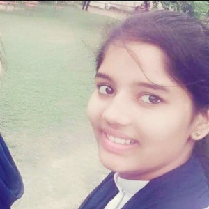 Ayushi  Saxena  avatar