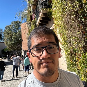 Iván M. H. Paredes avatar