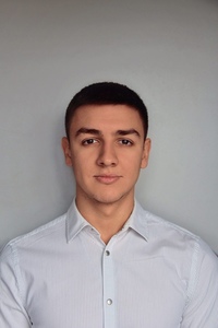 Dmytro Vnukov avatar