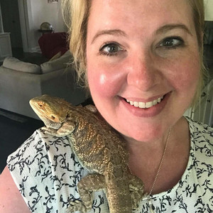 Rebecca Lewis avatar