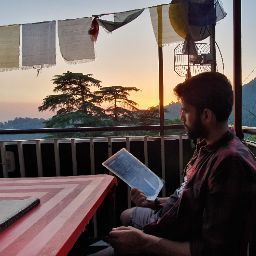 Akshay Varma avatar
