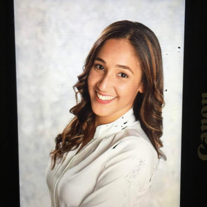 Mariel Abad Manzano avatar