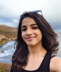 Divya Rustagi avatar