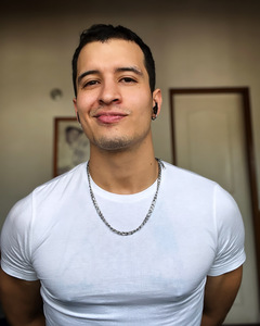 Cesar  Navarro