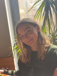 Ella Hopkins Avatar